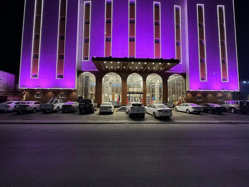 الجوهرة بارك 4 للشقق المخدومة