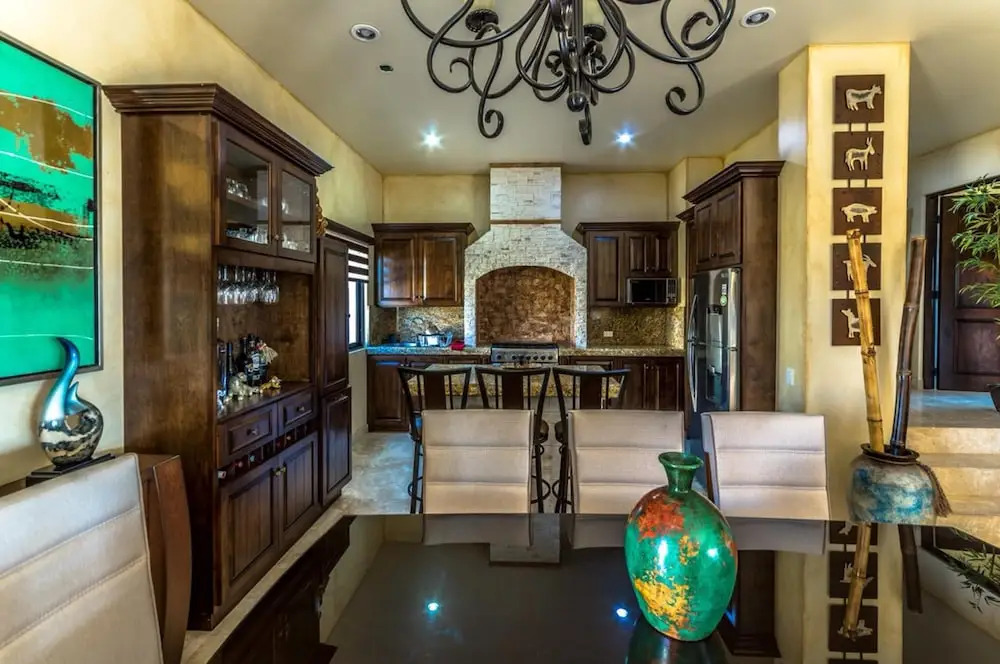 Spacious 4 Bachelor/ette W/free Cook: Finca Tezal