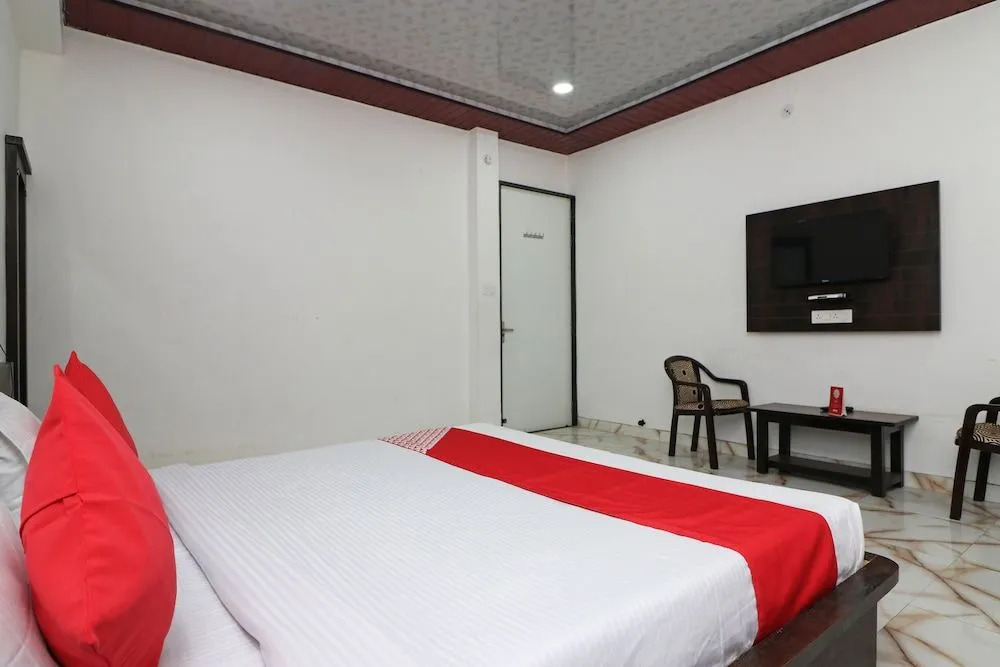 OYO 24123 Maha Nandini Resort
