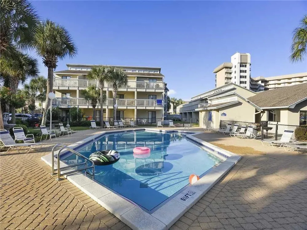 Sunswept 109 - One Bedroom Condo