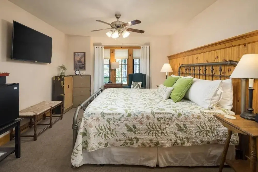 Sunflower Hill Inn