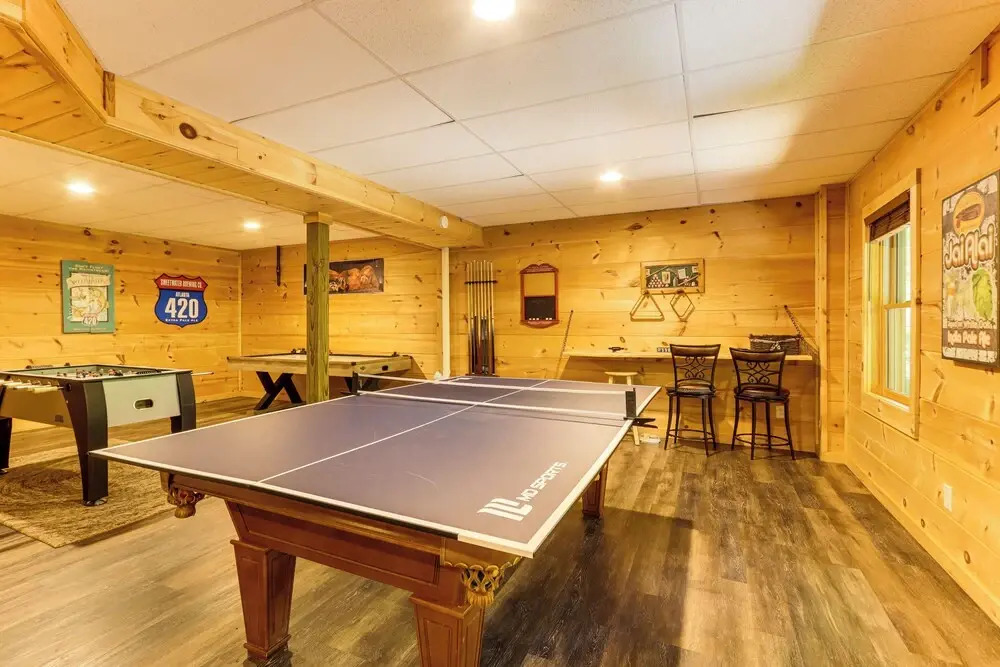 Lakeside Cabin: Game Room, Dock, Orchard, Wineries
