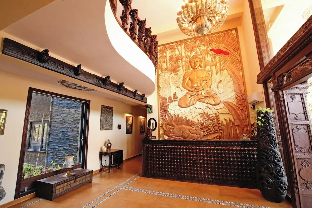 The Earth House Resort