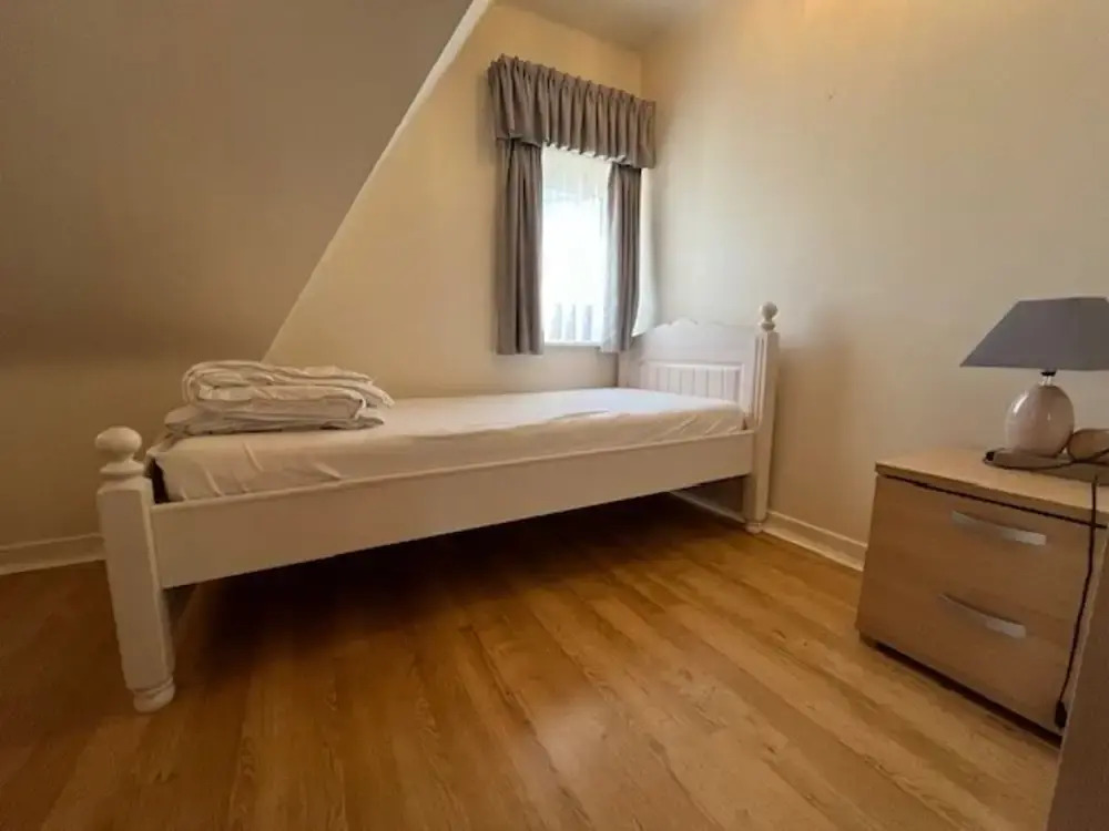 Villa in Wenduine near the Beach