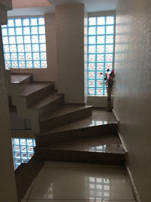 Avsin Residence