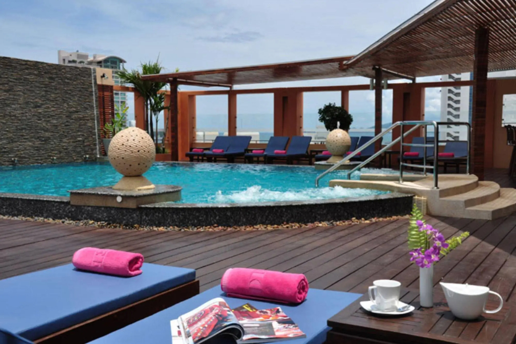 Empress Pattaya Hotel