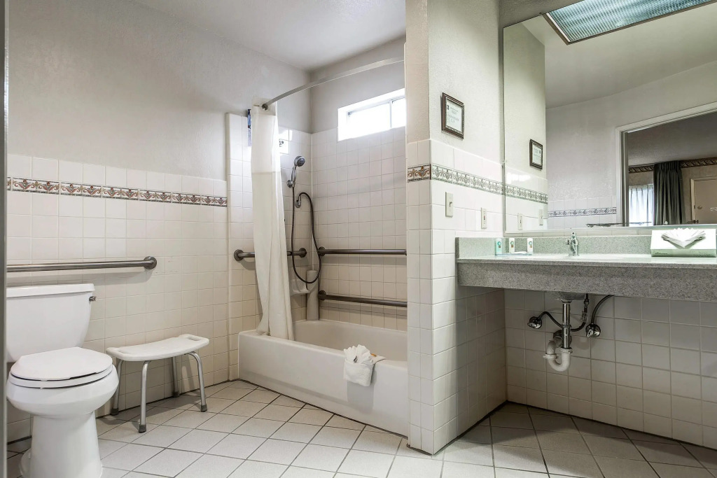 Quality Inn & Suites Silicon Valley