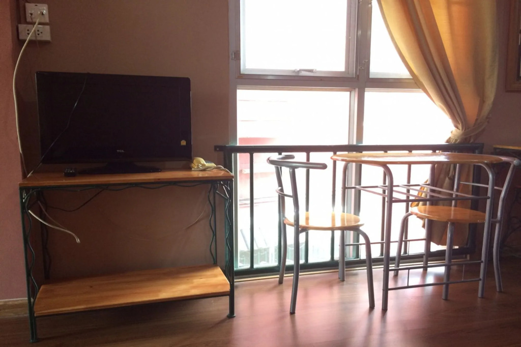 Baan Khun Mae Apartment