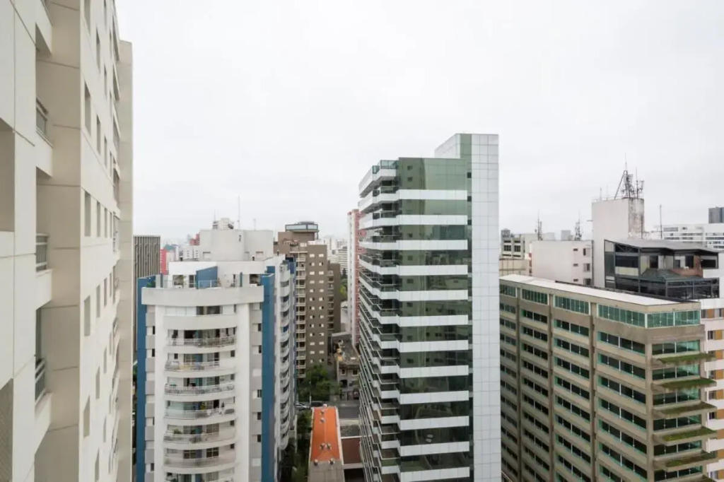 BHomy Paulista Sacada e Ar Condicionado LS1507