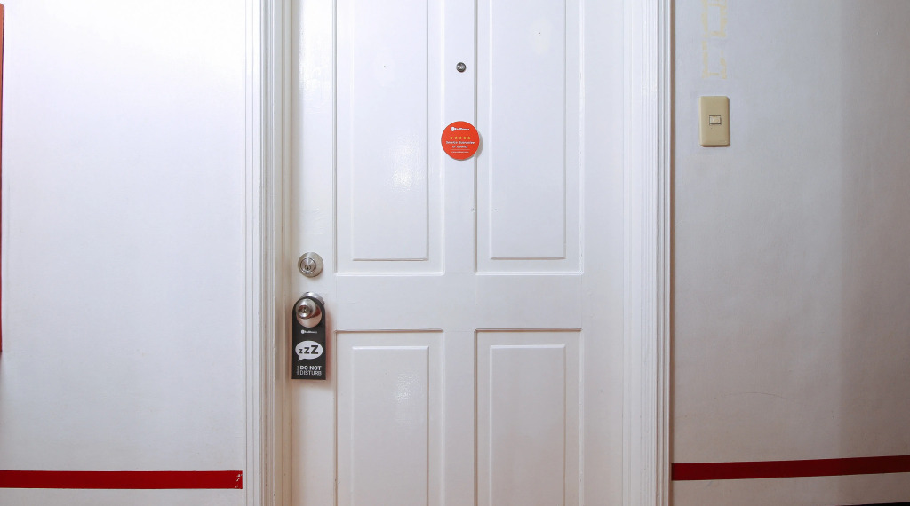 RedDoorz at The Providence Tower