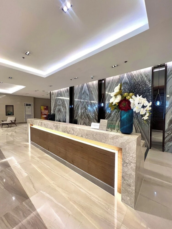 Stunning Suite With Balcony - Near MOA