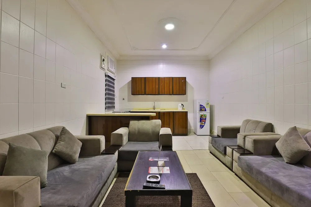 OYO 209 Mayar International Furnished 2