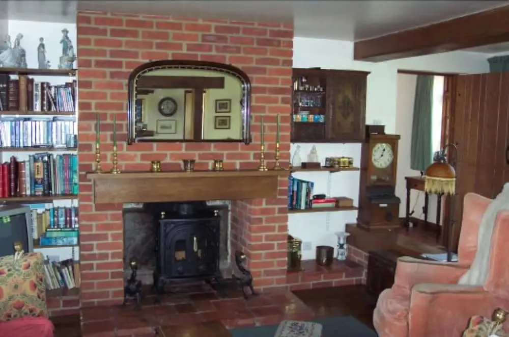 Iden Coach House