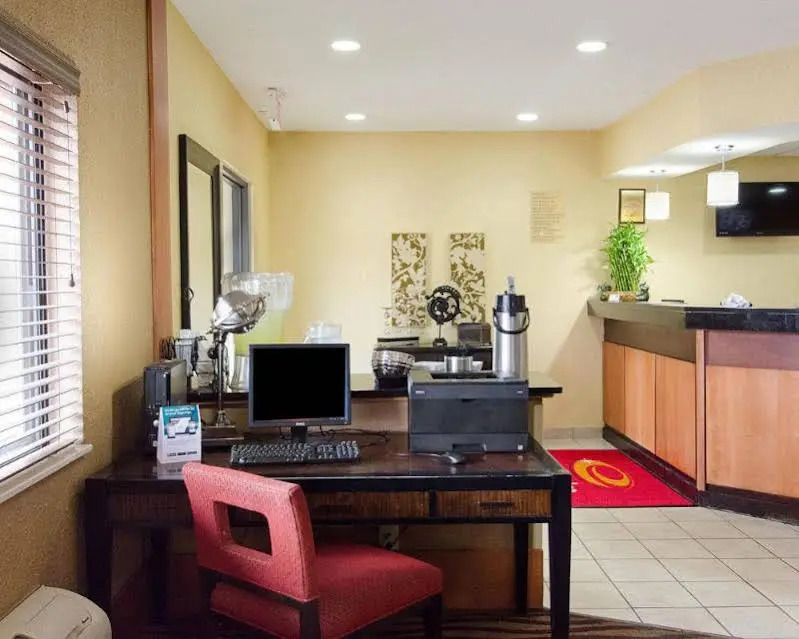Comfort Inn
