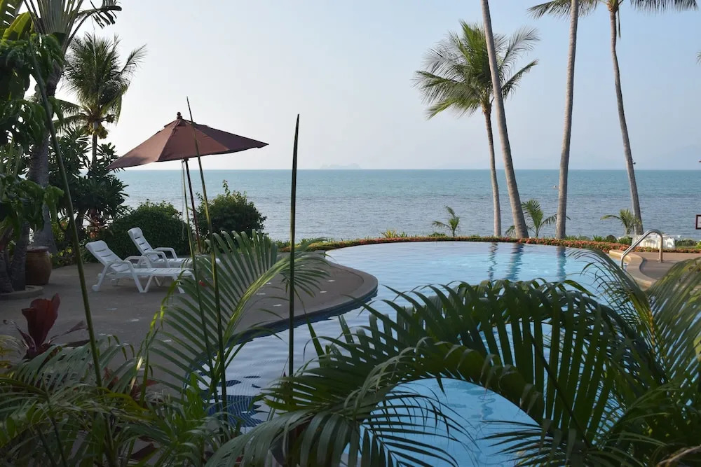 4 bedroom beachfront Villa 3 SDV024-By Samui Dream Villas
