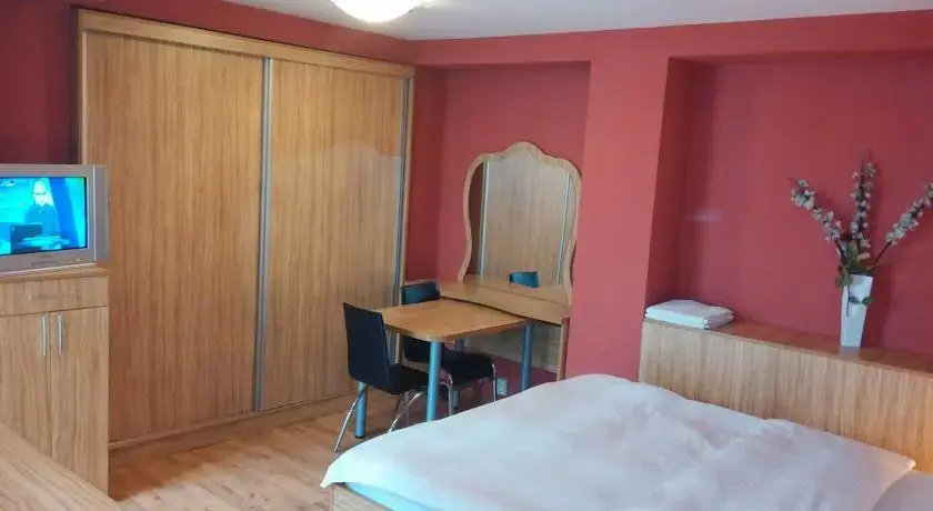 Studios Republicii Brasov