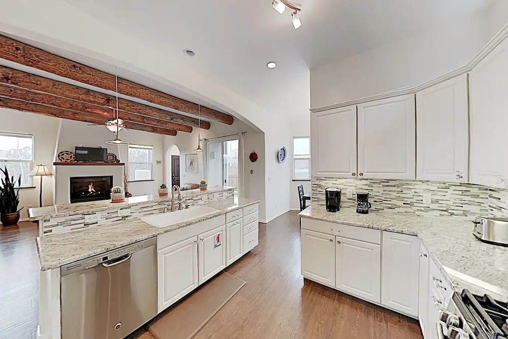 New Listing! Adobe W/ Mountain Views 3 Bedroom Home