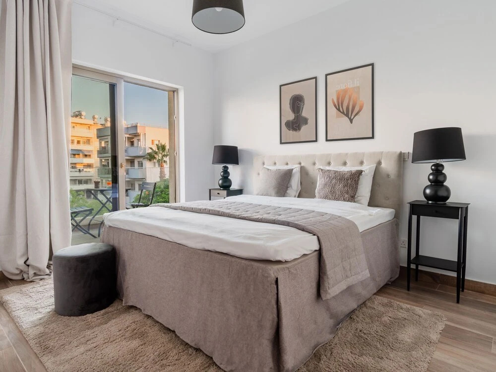 "sanders Evolution - Nice 3-bdr Apt w/ Shared Pool"