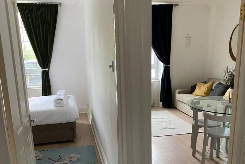 Lovely 1-bed Apartment in London - View of Shard