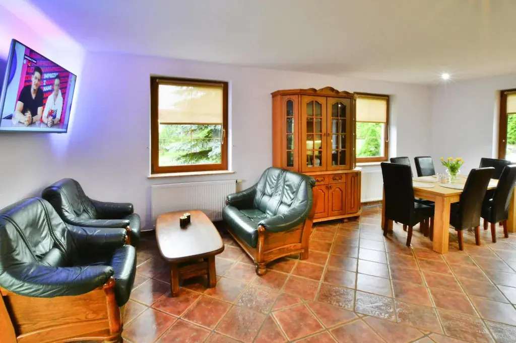 Holiday villa in the countryside, 150 m2, private pond, Swiecianowo