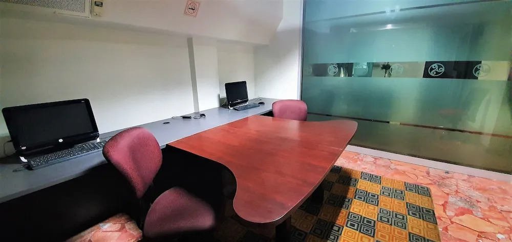 Hotel Colón Plaza Business Class