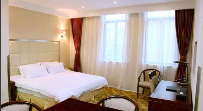 Shanghai Xianghe Business Hotel