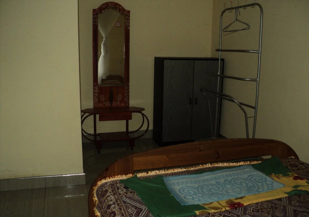 Golden Rest Hotel