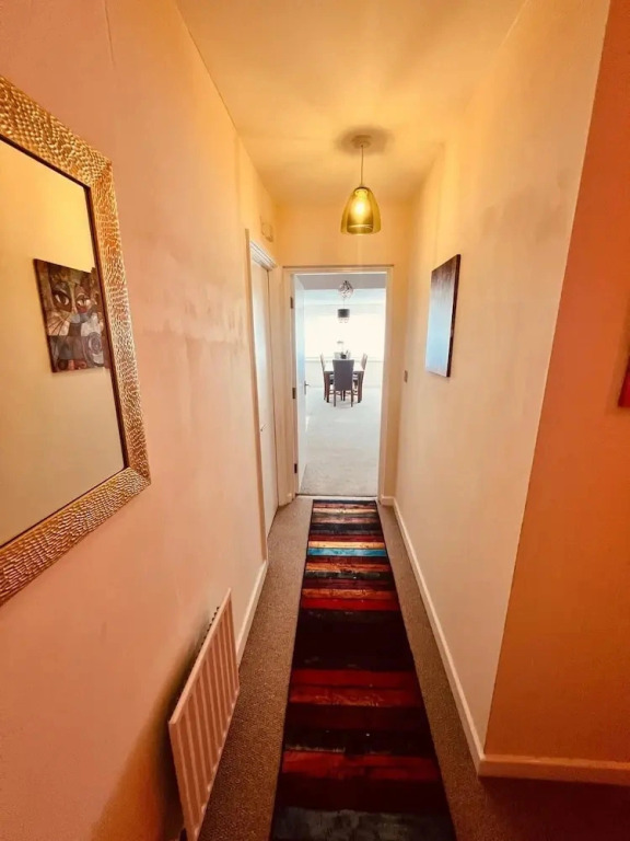 Middlesbrough Stylish Flat 2 Bedrooms & 2 Bathrooms & Private Parking-free Wifi