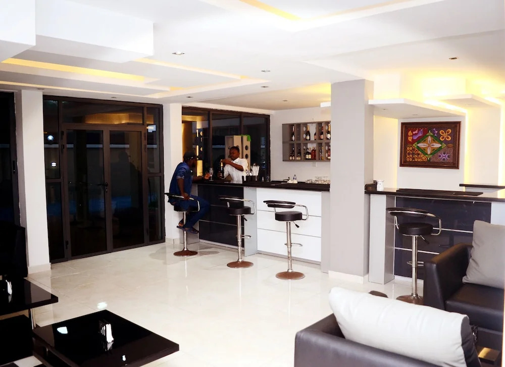 Ziroc Residence