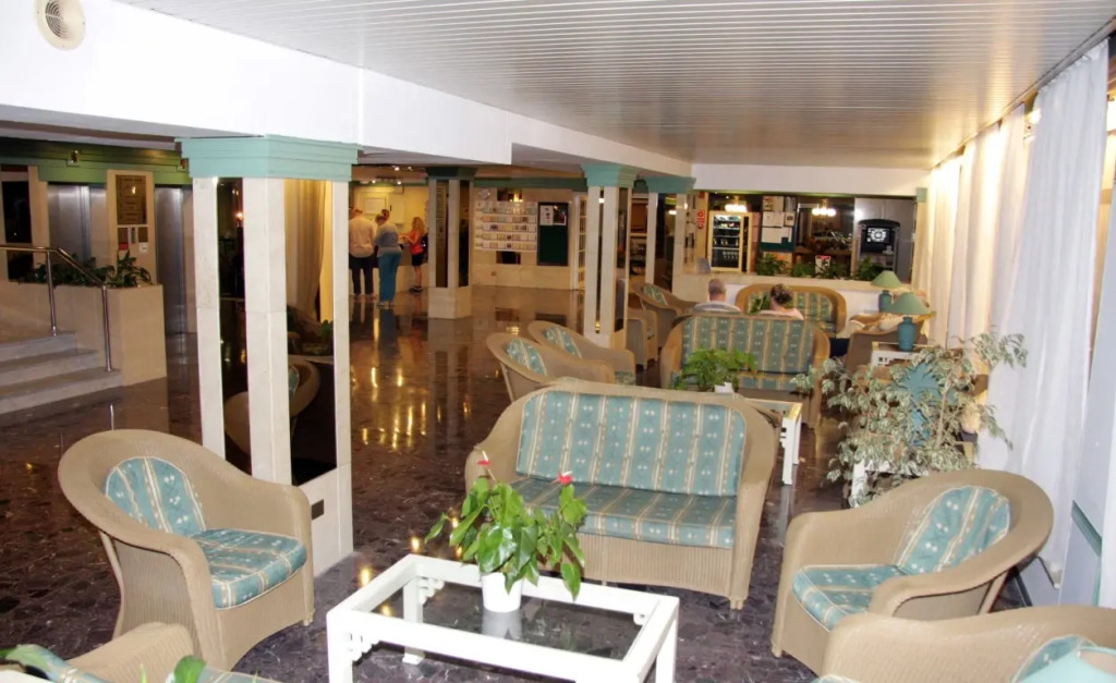 HC Hotel Magec