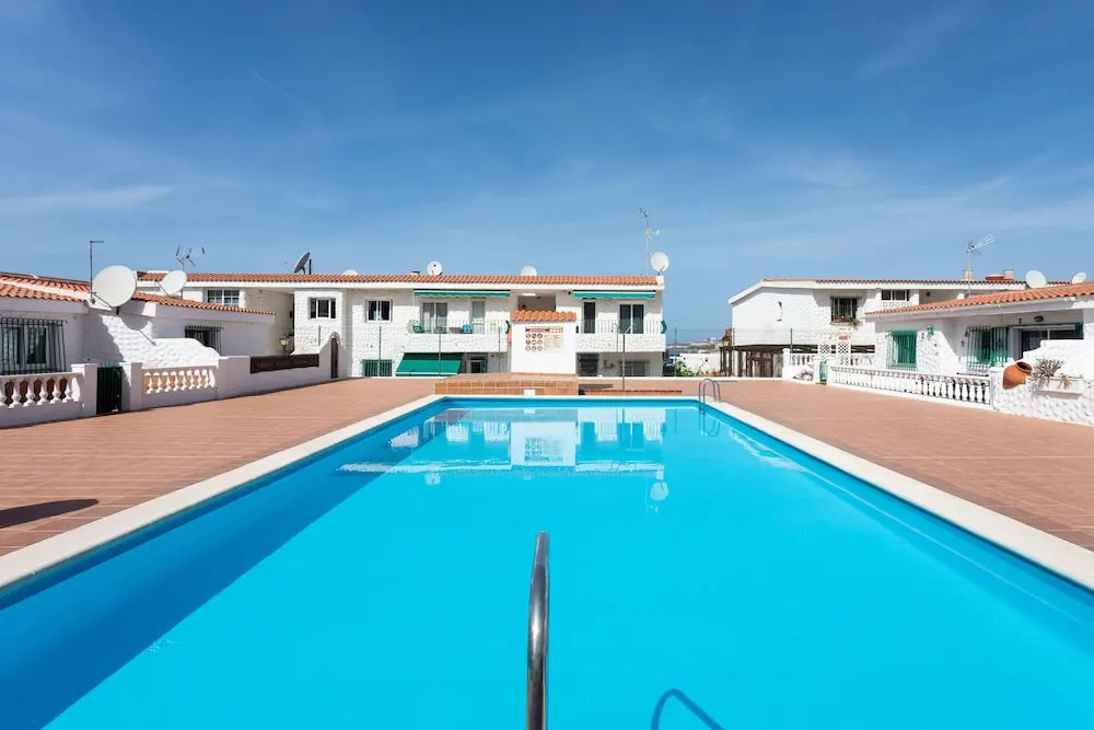HomeLike Stunning Sea Views Adeje Pool