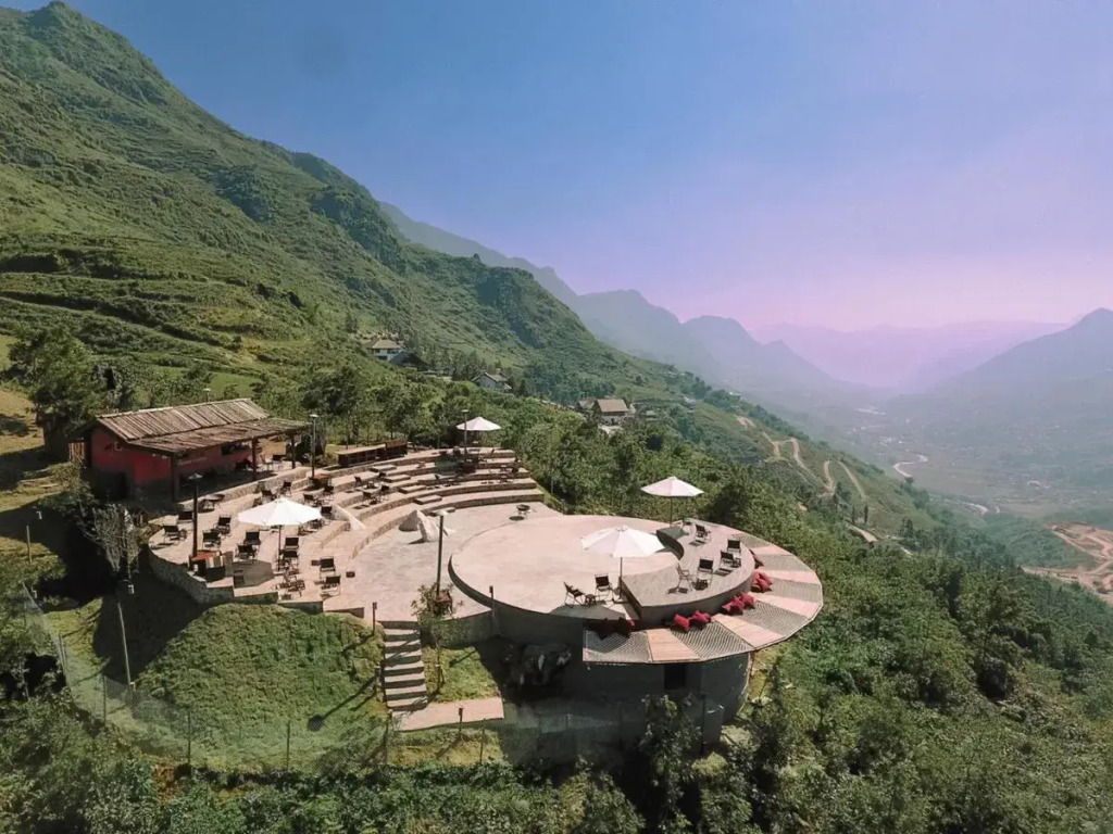 Курортный отель Ville De Mont Mountain Resort