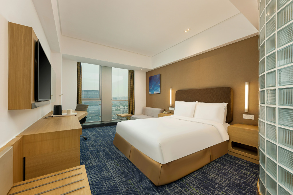 Holiday Inn Express Shanghai Jinsha by IHG