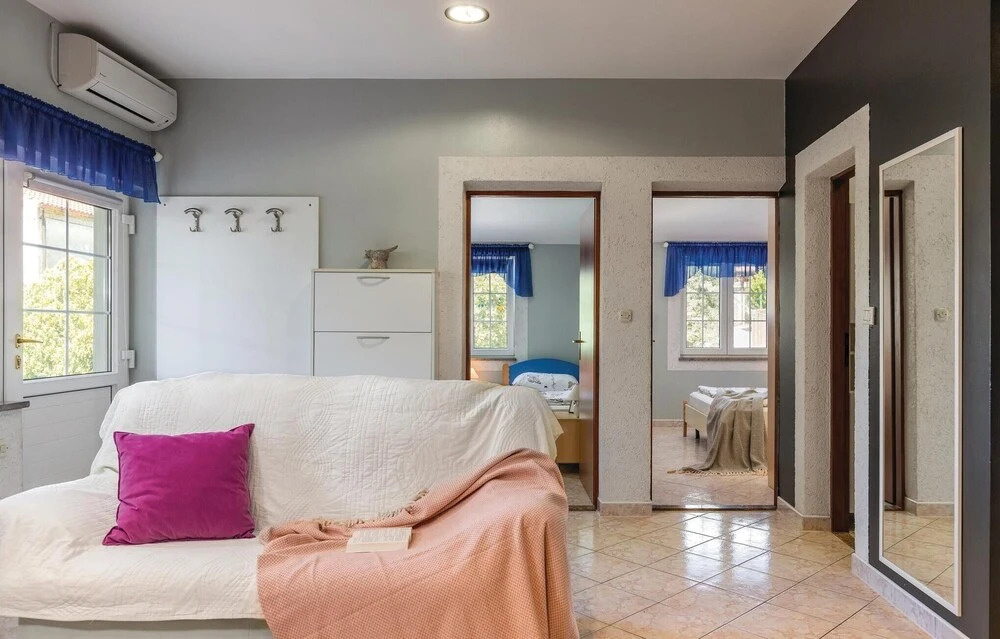 Holiday Home Medulin 12