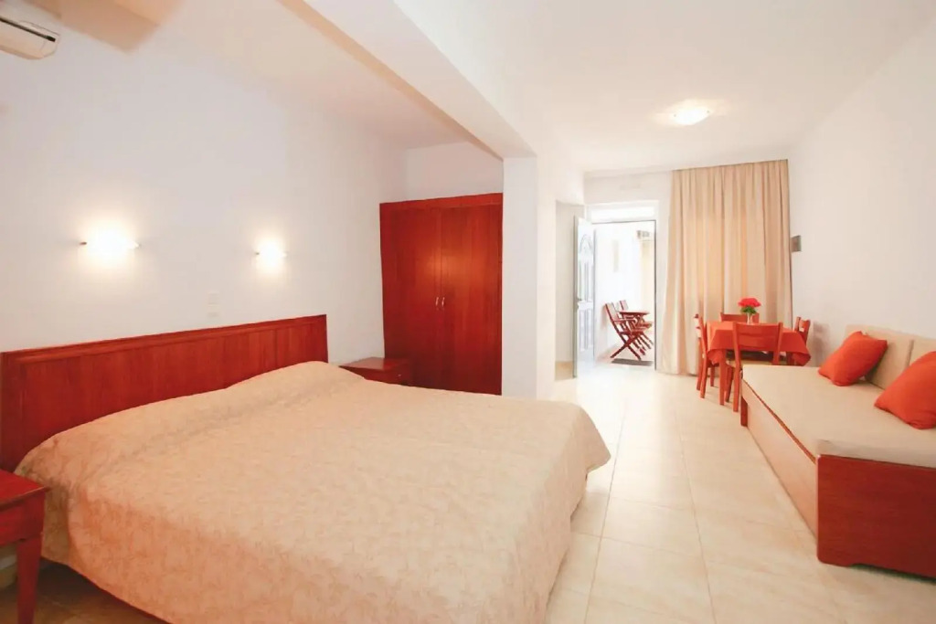 Kalimera Hotel