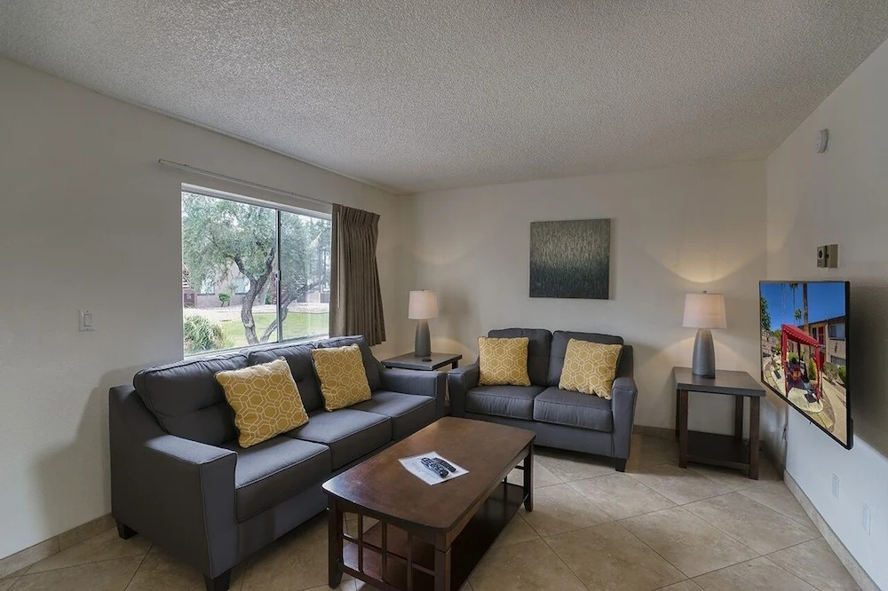 119 Fully Furnished 1BR Suite-Outdoor Pool! by RedAwning