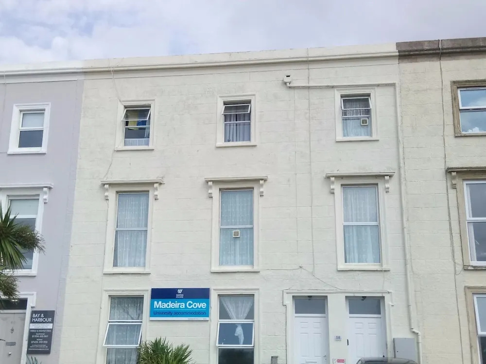 Madeira Cove Holiday Flat