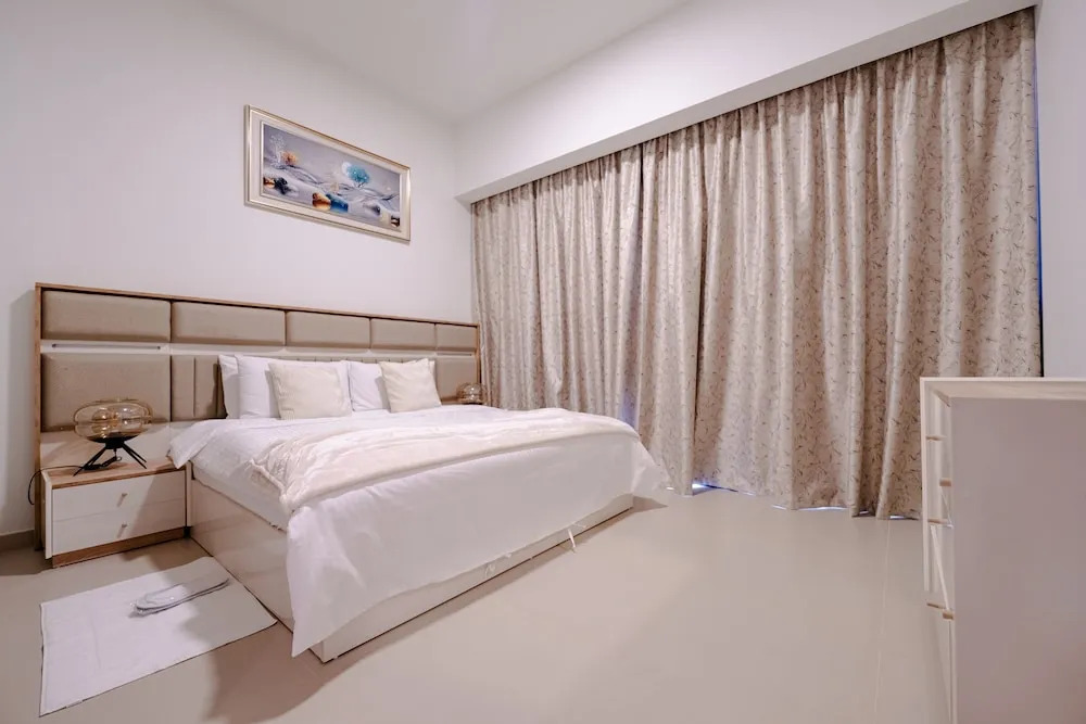 SuperHost - Downtown Gem: 1BR Apartment at Act One l Act Two