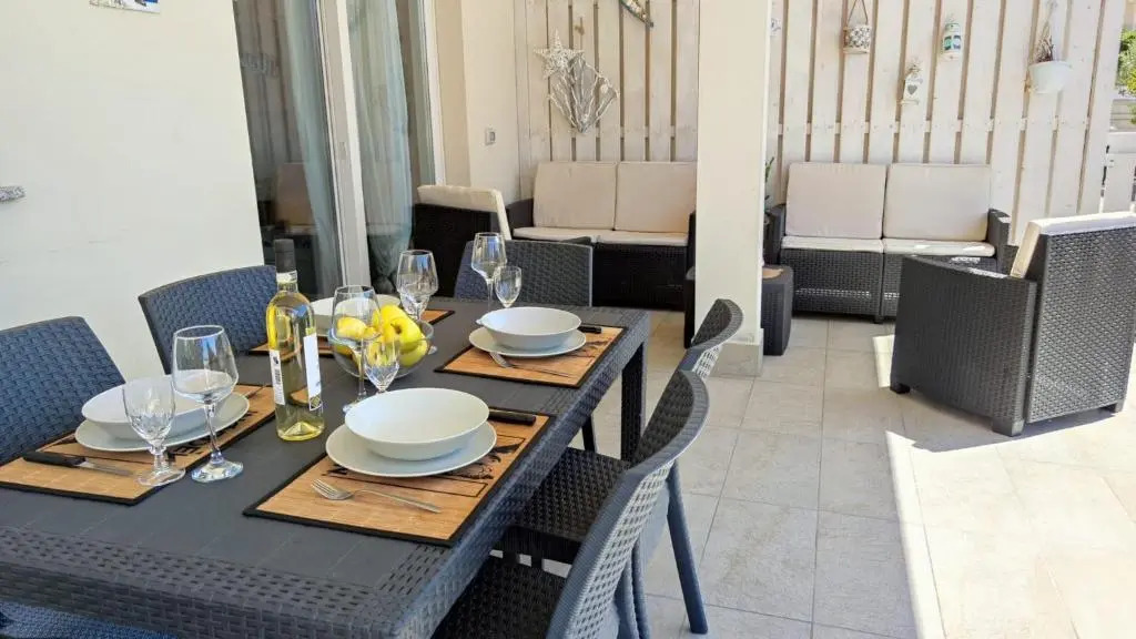 Isola Rossa Beach House