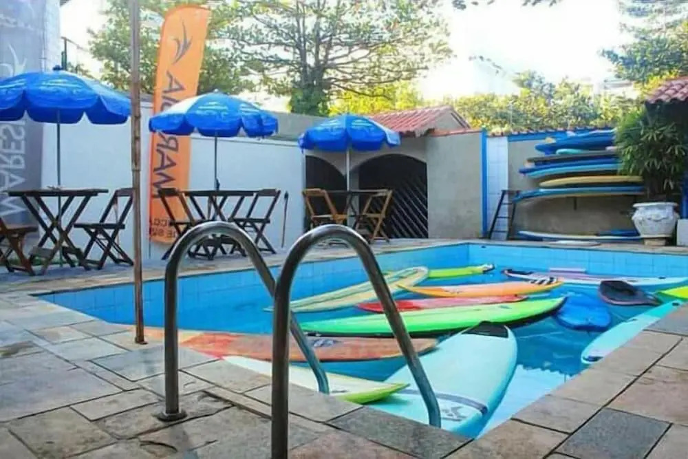 Curvão Surf House