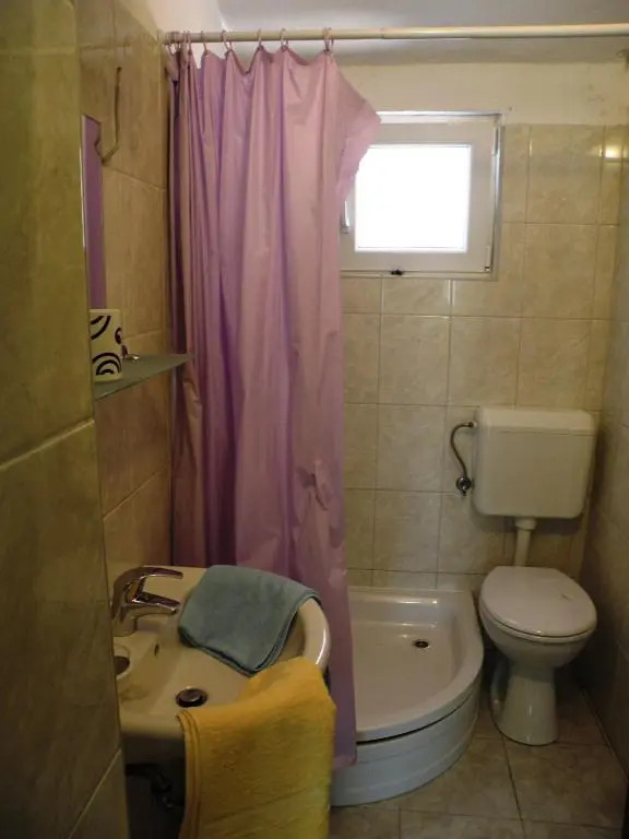 Apartment Central