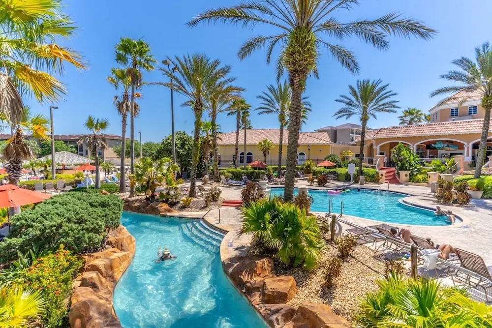 402 Regal Palms