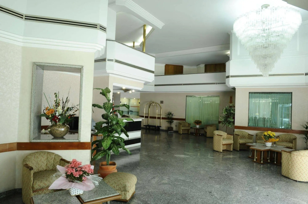 Hotel Augusta Boulevard