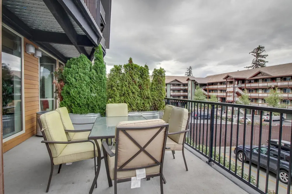 Chelan Resort Suites
