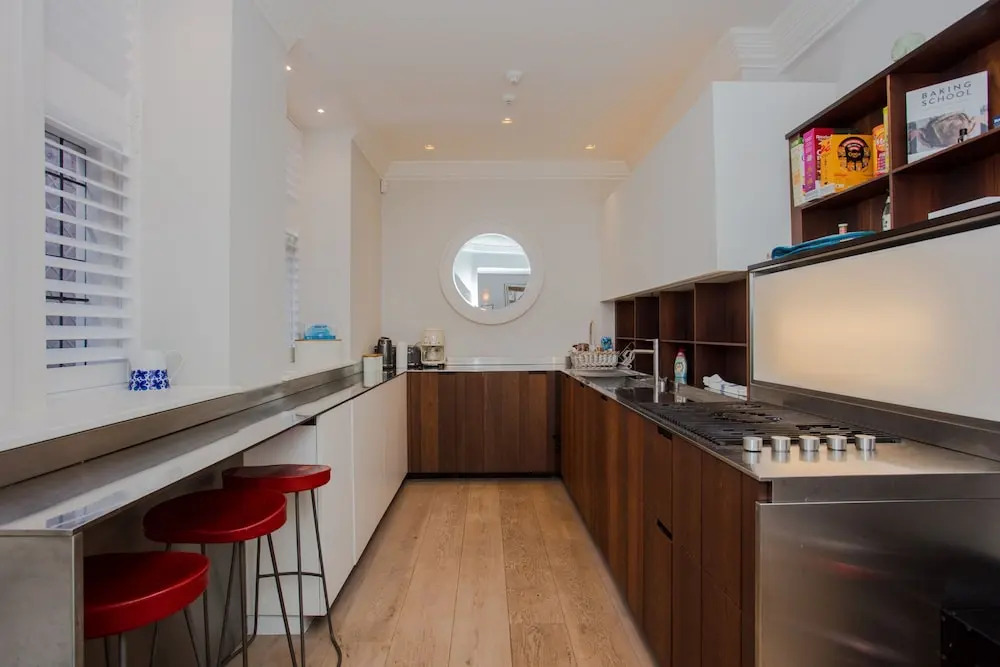 Exquisite Cadogan Square Knightsbridge Apartment