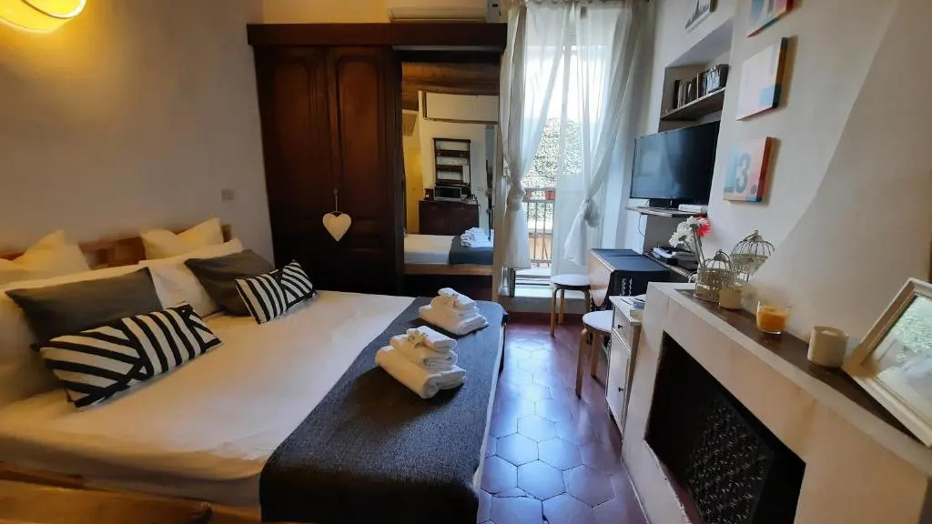 Campo De Fiori - Casa Pettinari 78
