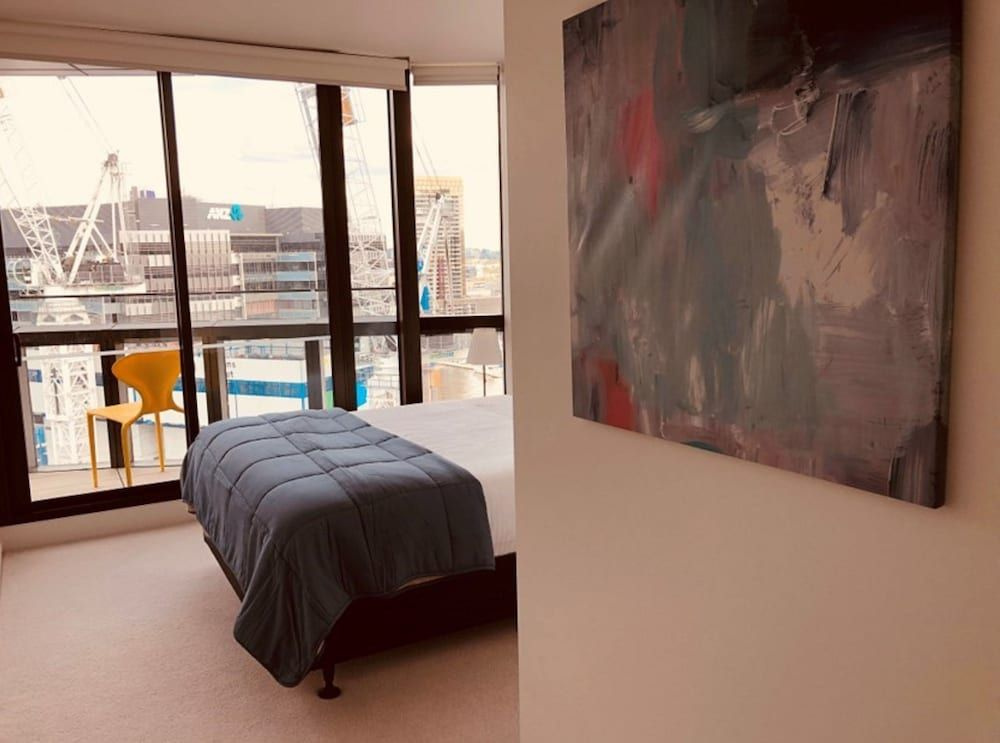 Winston Apartments Docklands