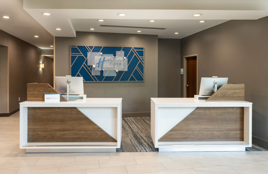 Holiday Inn Express Miami Airport-Blue Lagoon Area by IHG