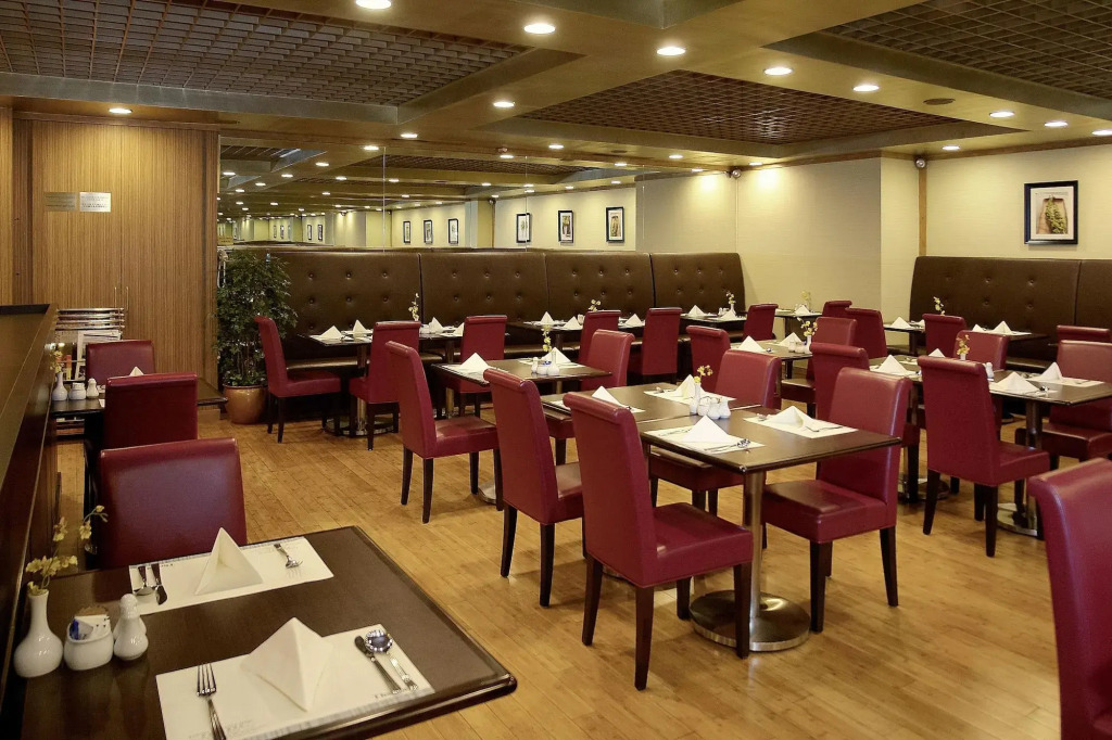Отель Best Western Plus Hong Kong