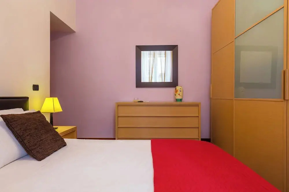 B&B Oasi - Metro Montesanto, Centro Storico
